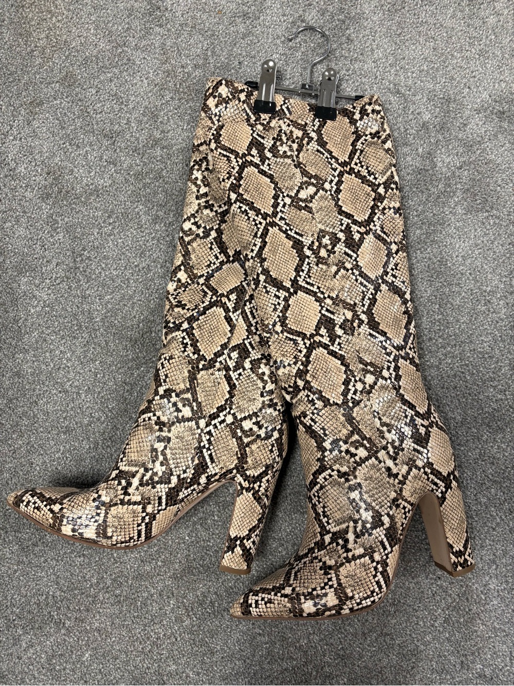 Snake Print Pointed Toe Heeled Boots